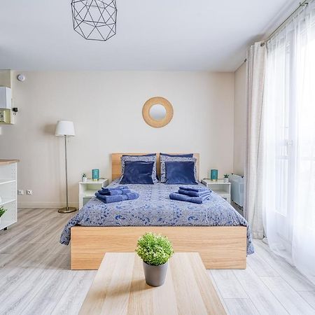 Logement Noah Courcouronnes Εξωτερικό φωτογραφία